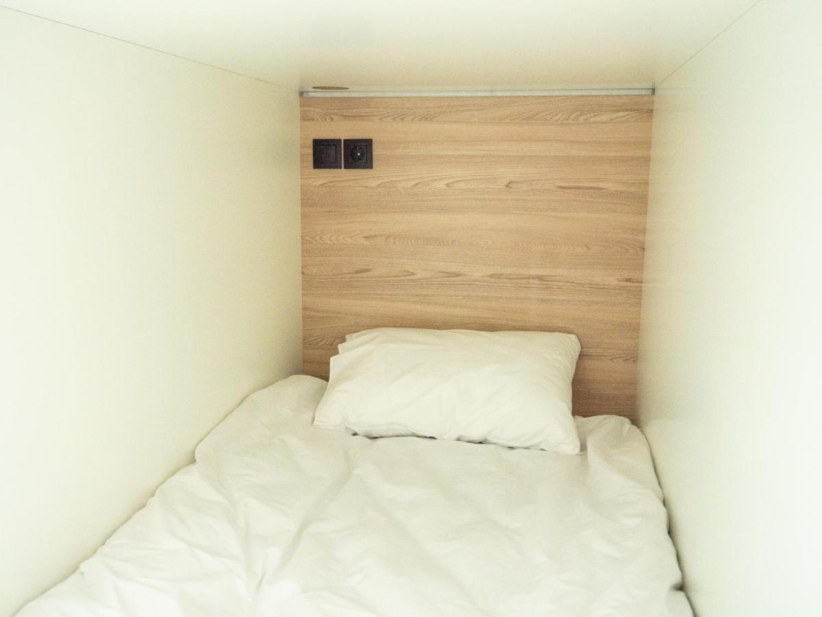 D - Hostel Ирпень Экстерьер фото