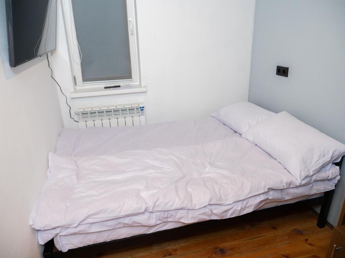 D - Hostel Ирпень Экстерьер фото